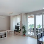 דירה Gliko Seaside ביאלה