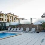דירה Gliko Seaside ביאלה