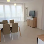 דירה Gliko Seaside ביאלה
