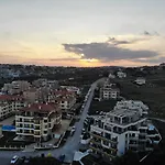 דירה Gliko Seaside ביאלה