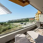 Gliko Seaside דירה